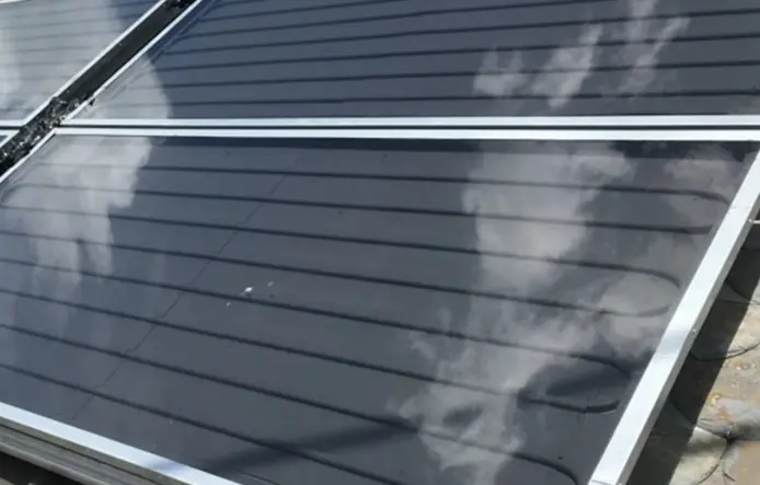 Solaire_thermique_chauffage_autonome_poele_bouilleur2.webp